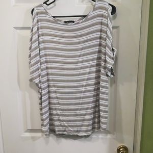 Shirt from stich fix key hole sleeves strips